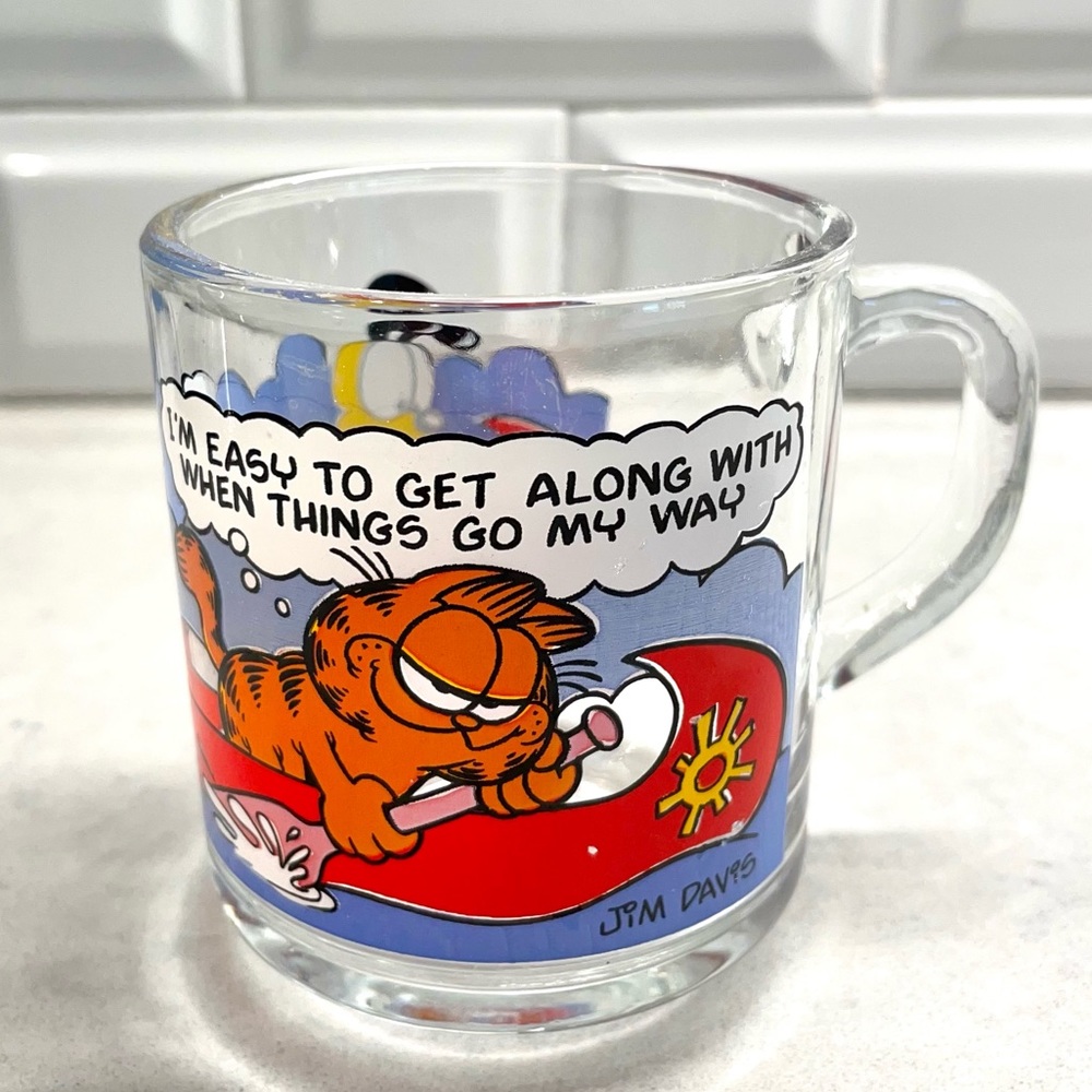 McDonald’s Jim Davis Garfield glass mug